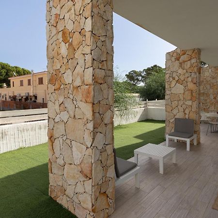 Case Vacanze "Bianco Mare" Porto Pino Exteriör bild