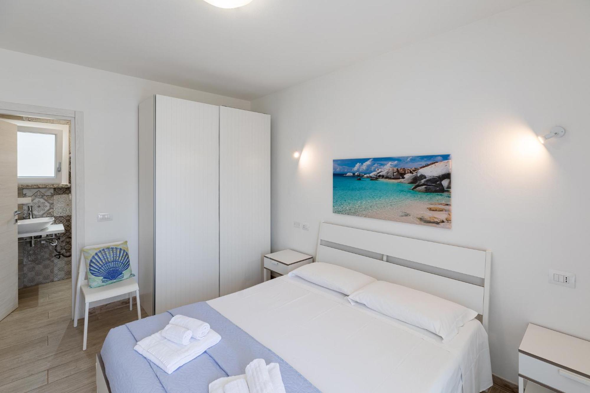 Case Vacanze "Bianco Mare" Porto Pino Rum bild